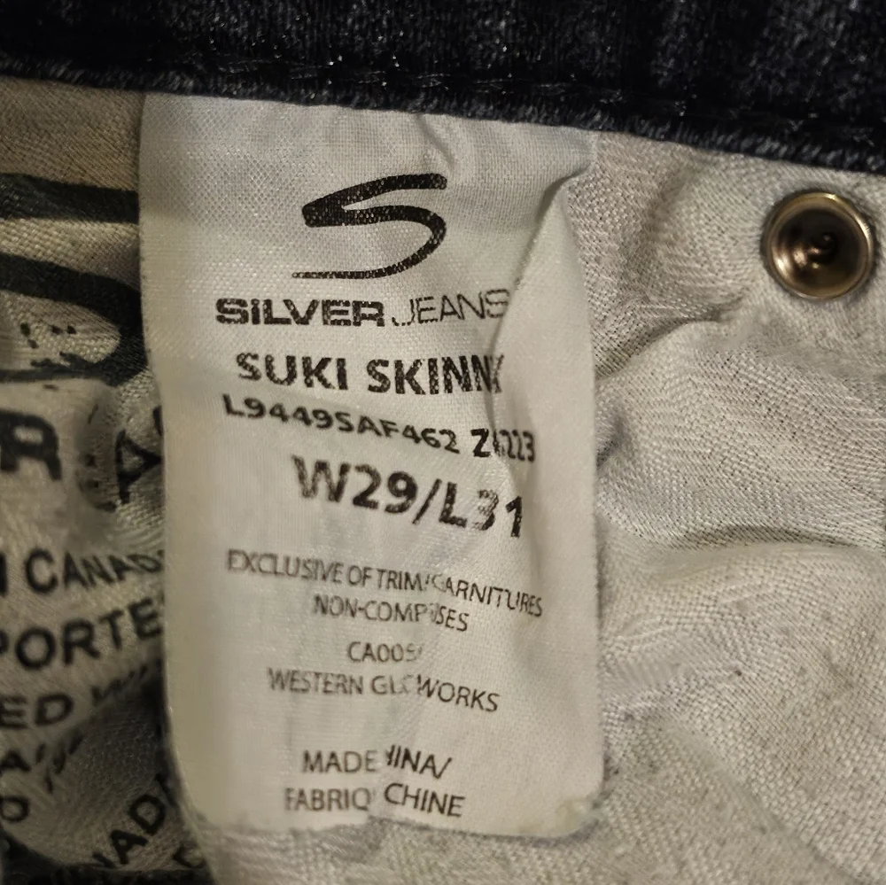 Silver Jeans Suki Skinny Blue Jeans Women's Size 29x31 Measures 29x30